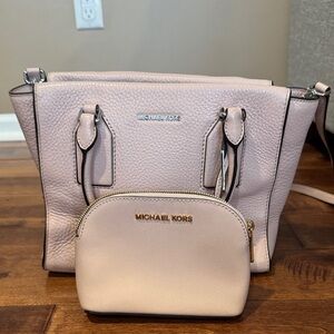 Michael Kors Blush Satchel and Pouch Set